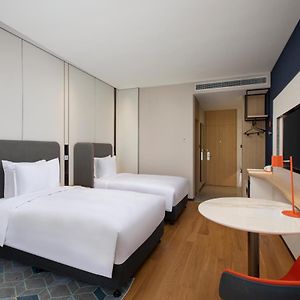 Standard Twin Room Balcony